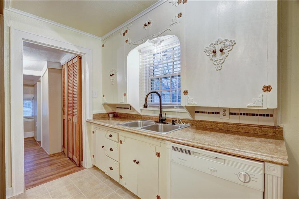 104 E Johnson, Norman, OK 73069 photo 10
