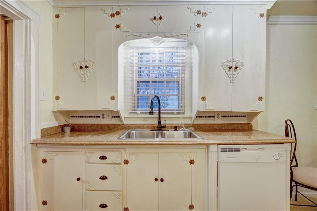 104 E Johnson, Norman, OK 73069 photo 8
