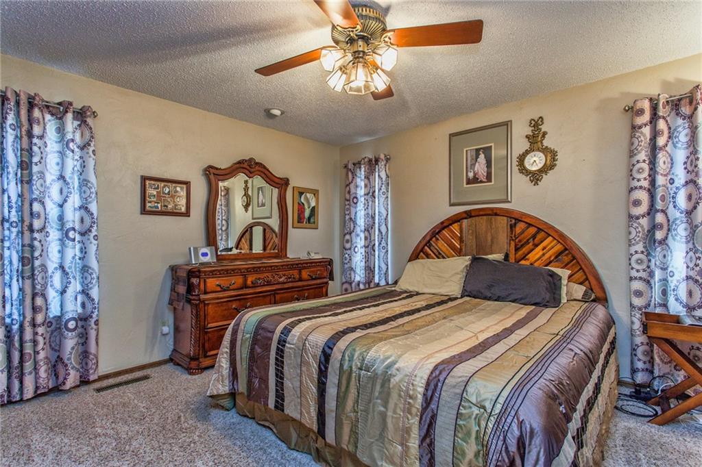 3848 N Riverside, Bethany, OK 73008 photo 18