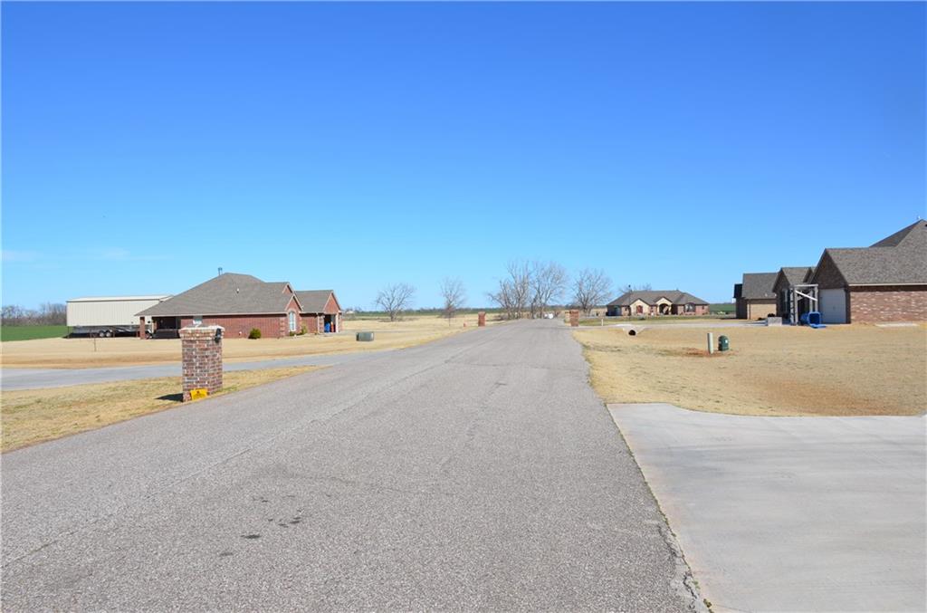 1322 Abraham, Tuttle, OK 73089 photo 3