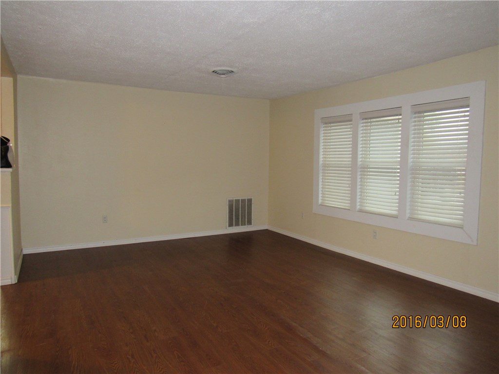2229 S Harrah Rd, Harrah, OK 73045 photo 7
