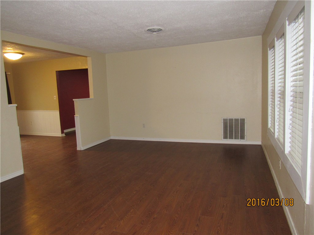 2229 S Harrah Rd, Harrah, OK 73045 photo 6