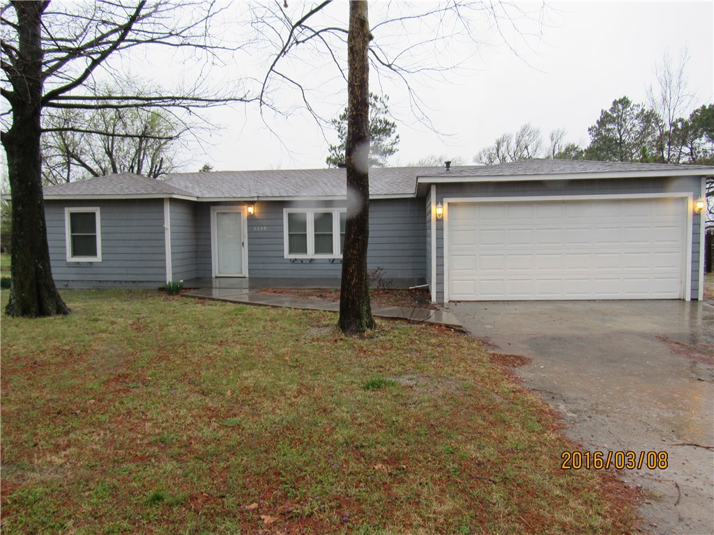 2229 S Harrah Rd, Harrah, OK 73045 photo 1