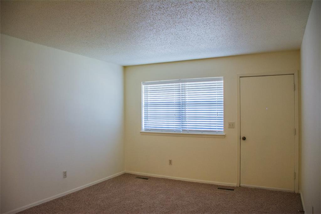 206 E Cherry, Yukon, OK 73099 photo 6