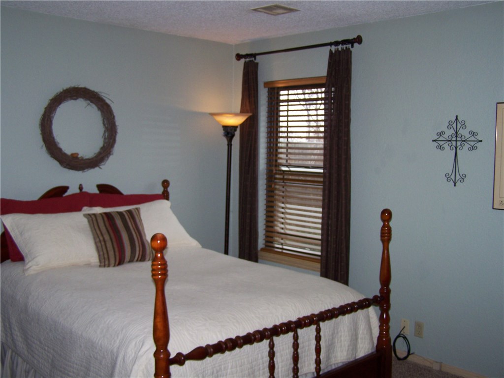 220 E Olympic, Yukon, OK 73099 photo 17