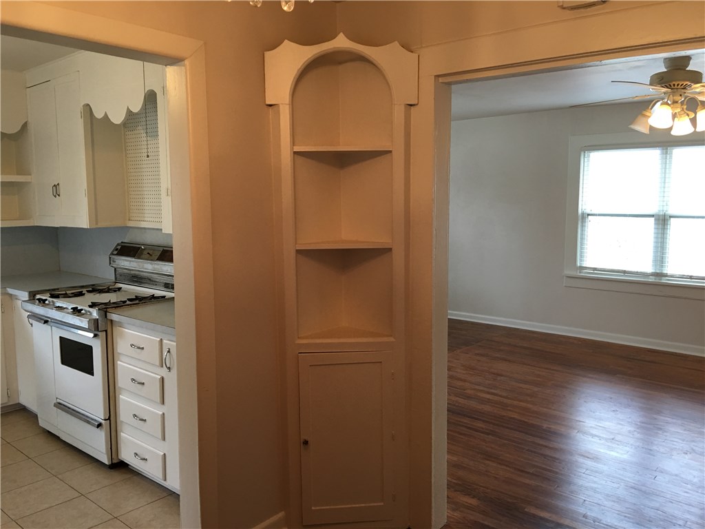 102 E Himes St, Norman, OK 73069 photo 8