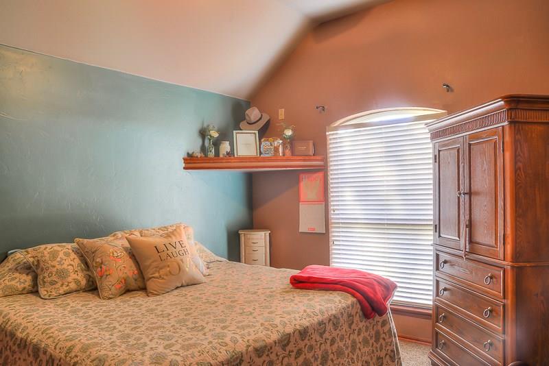 1906 Riviera Dr, Tuttle, OK 73089 photo 17