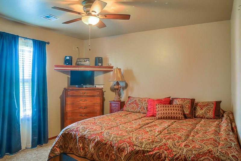 1906 Riviera Dr, Tuttle, OK 73089 photo 15