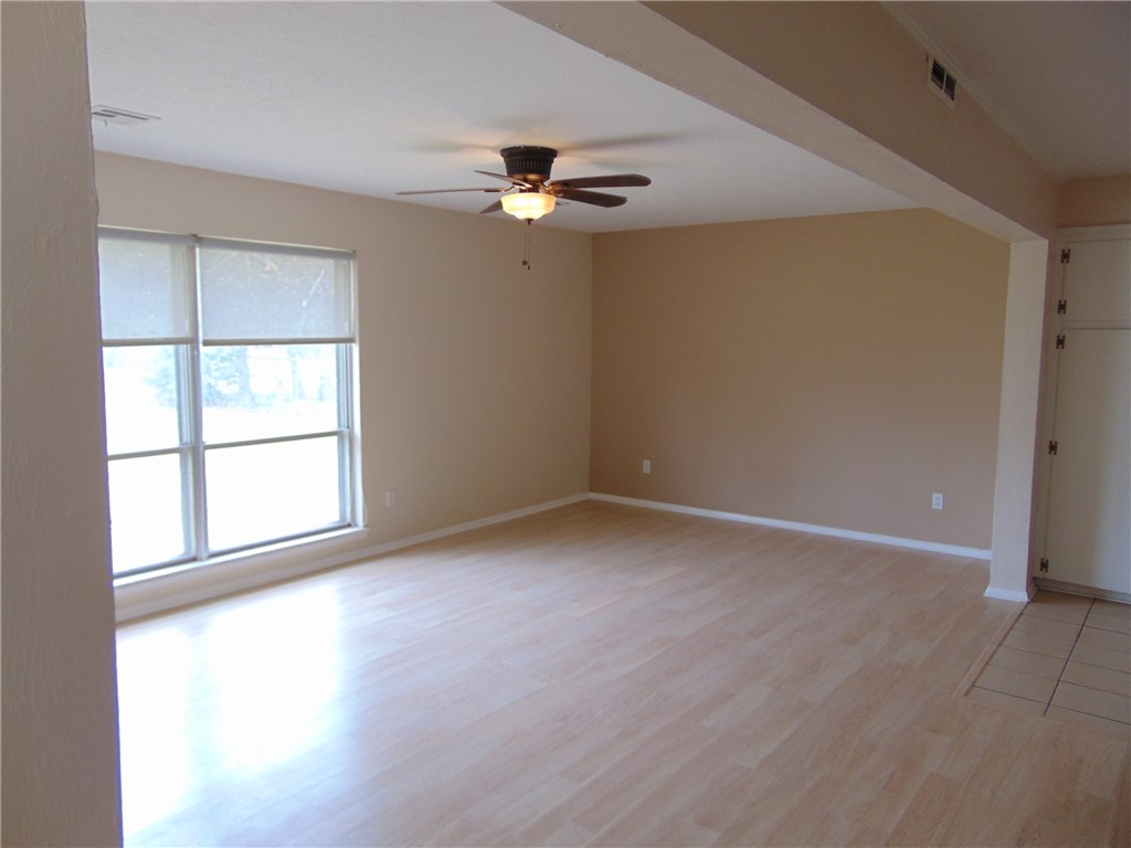 7800 NW 28th Ter, Bethany, OK 73008 photo 4