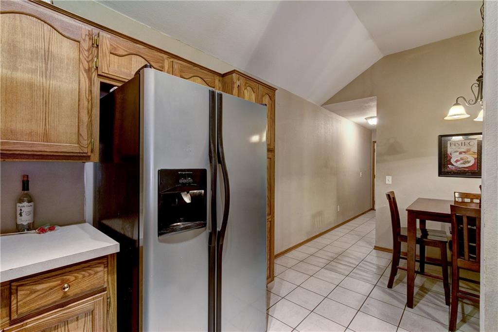 1009 SW 24th, Moore, OK 73170 photo 11