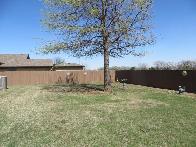 305 Christopher Dr, Chickasha, OK 73018 photo 20