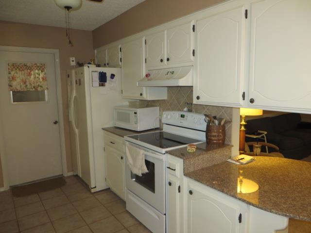 305 Christopher Dr, Chickasha, OK 73018 photo 9