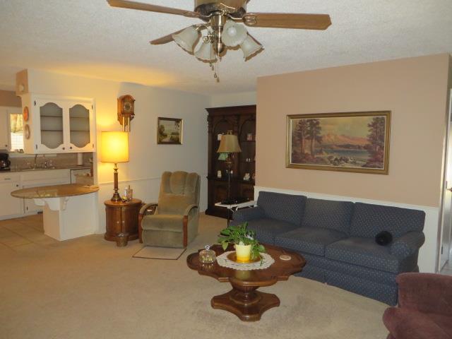 305 Christopher Dr, Chickasha, OK 73018 photo 3