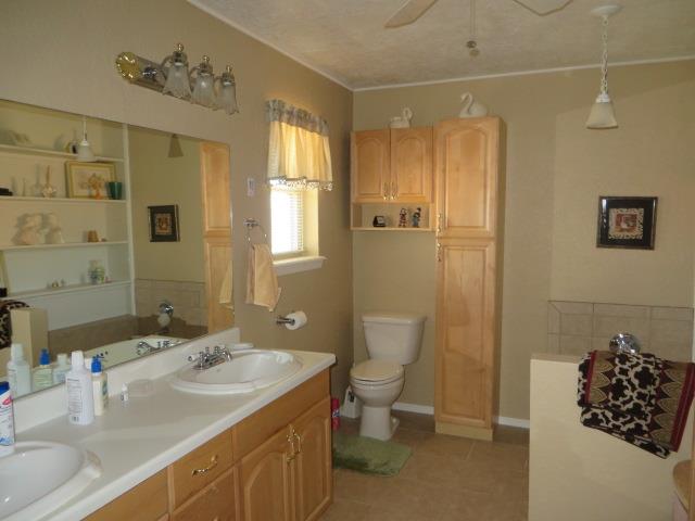 305 Christopher Dr, Chickasha, OK 73018 photo 11