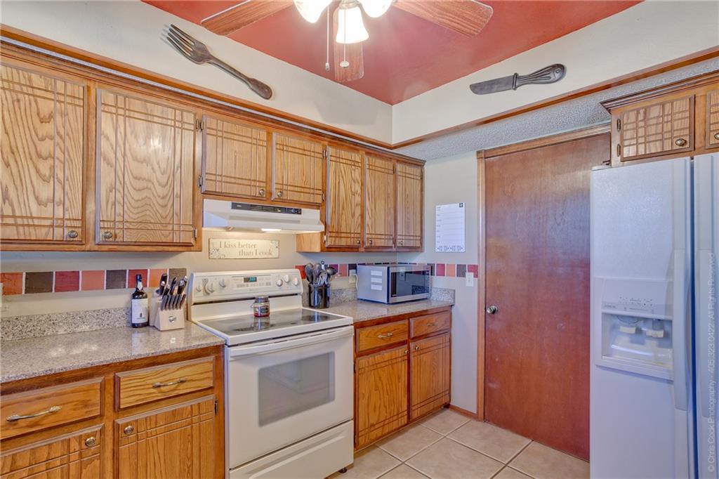 604 Crestview, Edmond, OK 73012 photo 11