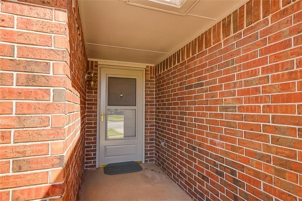 709 Sequoyah Trails Dr, Norman, OK 73071 photo 4