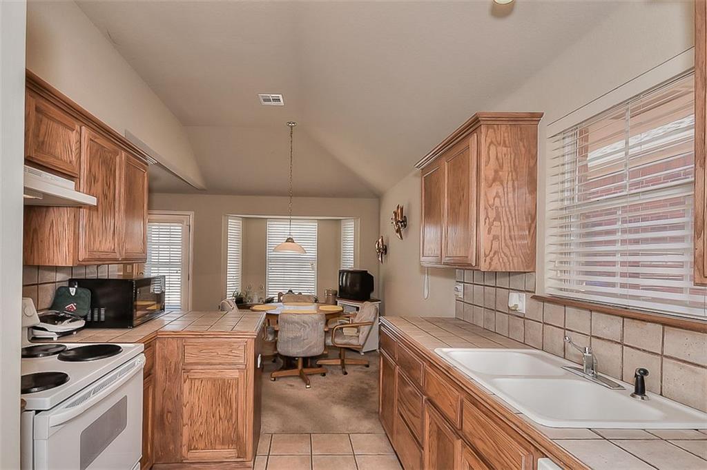 709 Sequoyah Trails Dr, Norman, OK 73071 photo 14
