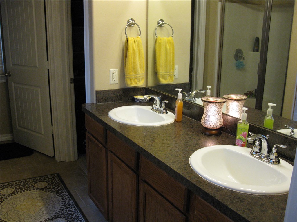 20672 Frontier Pl, Harrah, OK 73045 photo 13