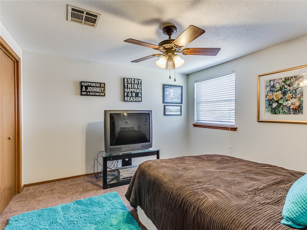 723 E 26th, Edmond, OK 73013 photo 16