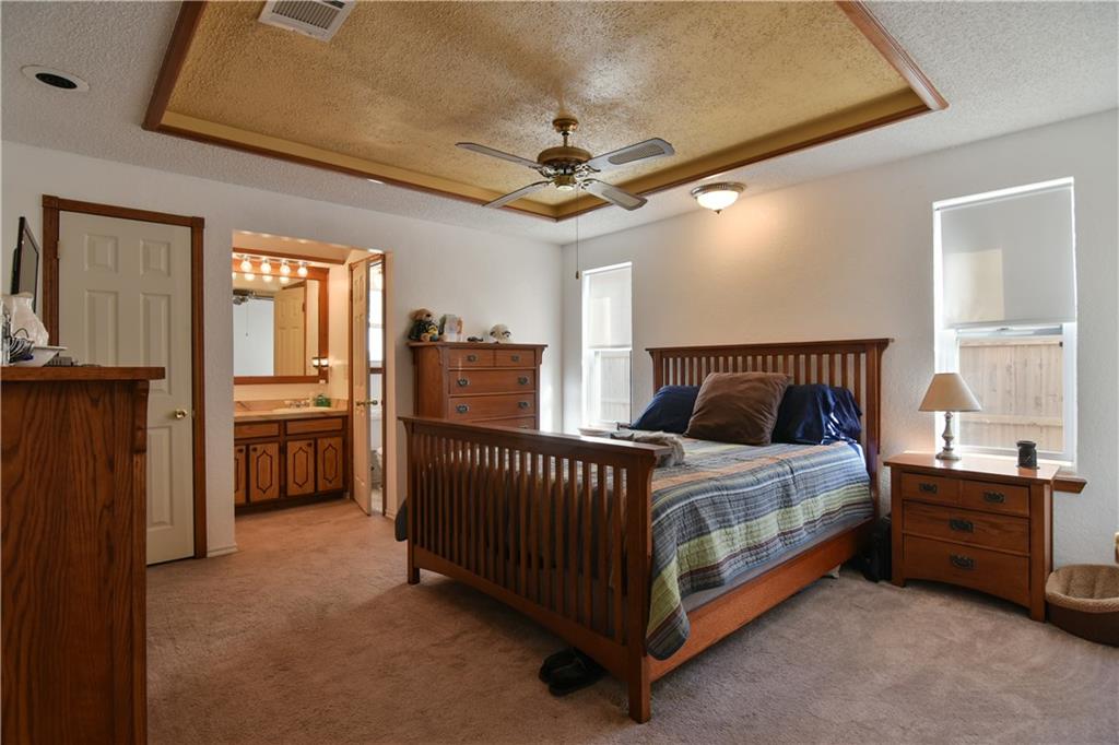 616 Randall Dr, Moore, OK 73160 photo 8