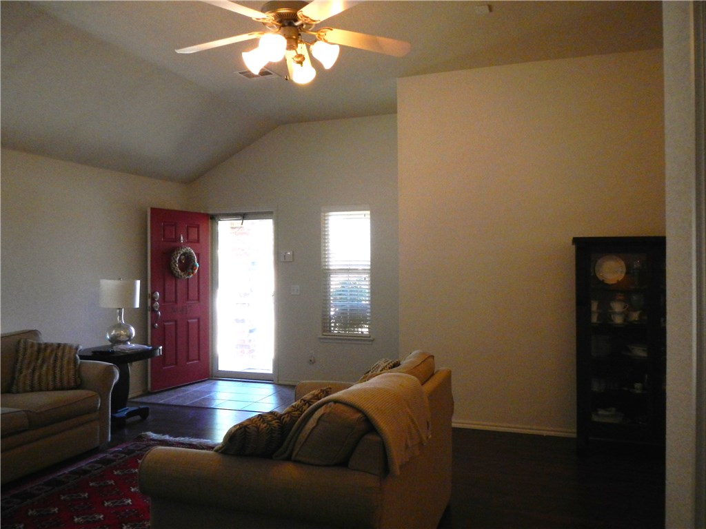 417 Apache Gate, Yukon, OK 73099 photo 8