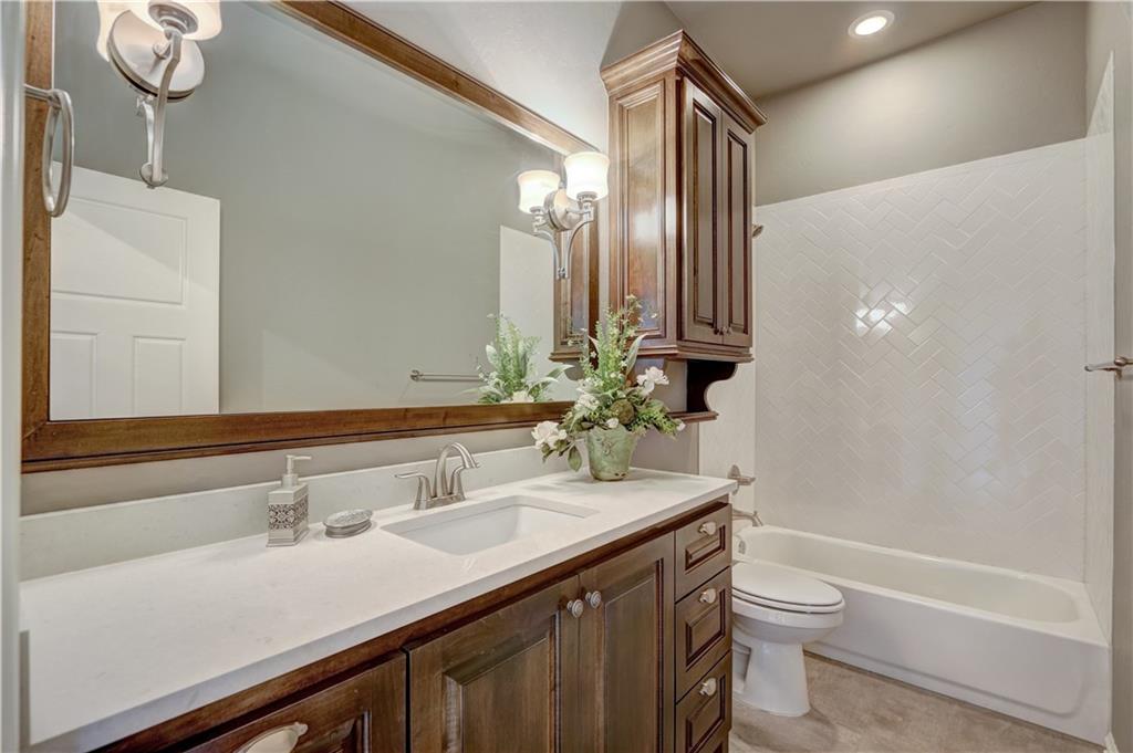 3201 Hillside Dr, Edmond, OK 73012 photo 29