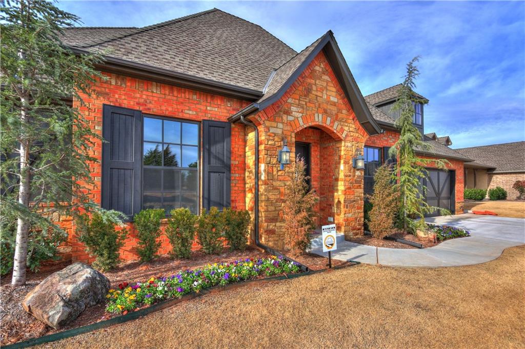 3201 Hillside Dr, Edmond, OK 73012 photo 3