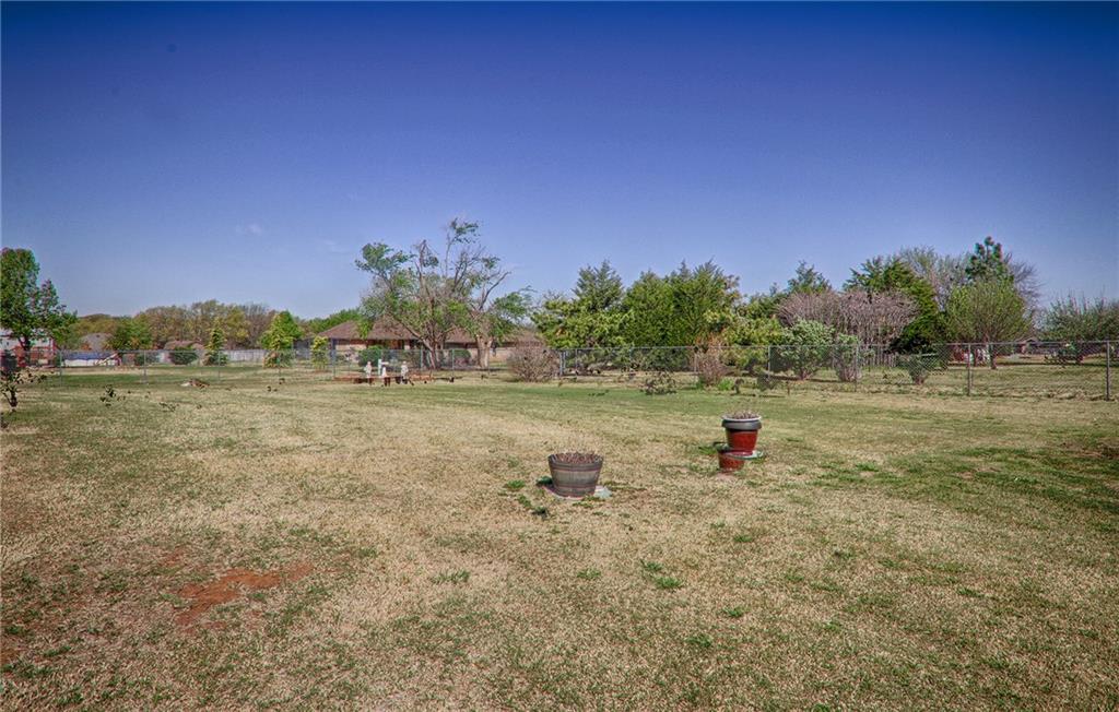 1205 Chipper, Edmond, OK 73025 photo 28