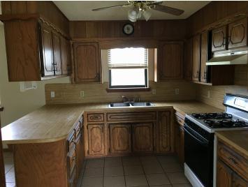 307 S Main, Ada, OK 74820 photo 4