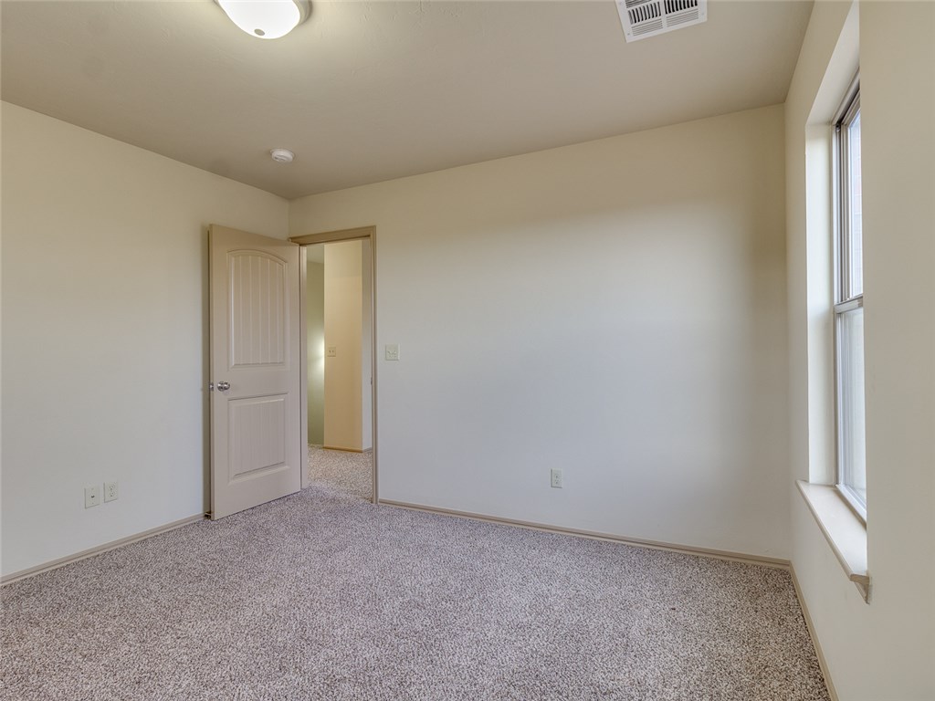 7500 Comrade Ln, Yukon, OK 73099 photo 14
