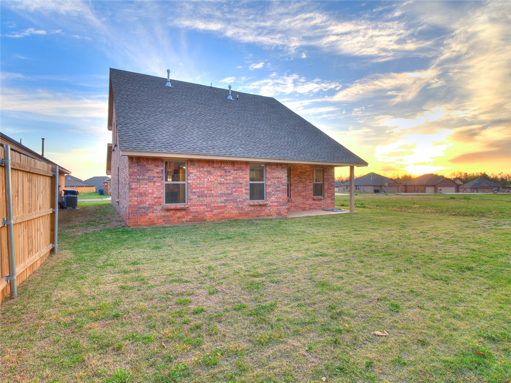 7500 Comrade Ln, Yukon, OK 73099 photo 22