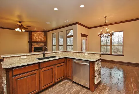 503 Arrowhead, Tuttle, OK 73089 photo 8