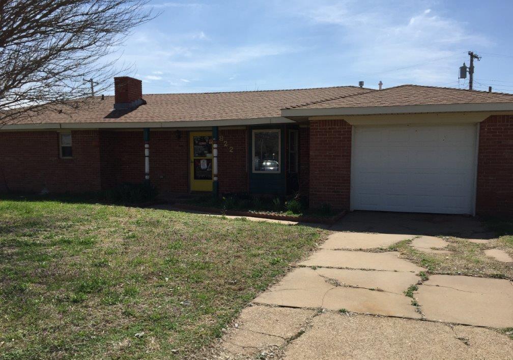 822 Kelli Dr, Watonga, OK 73772 photo 1