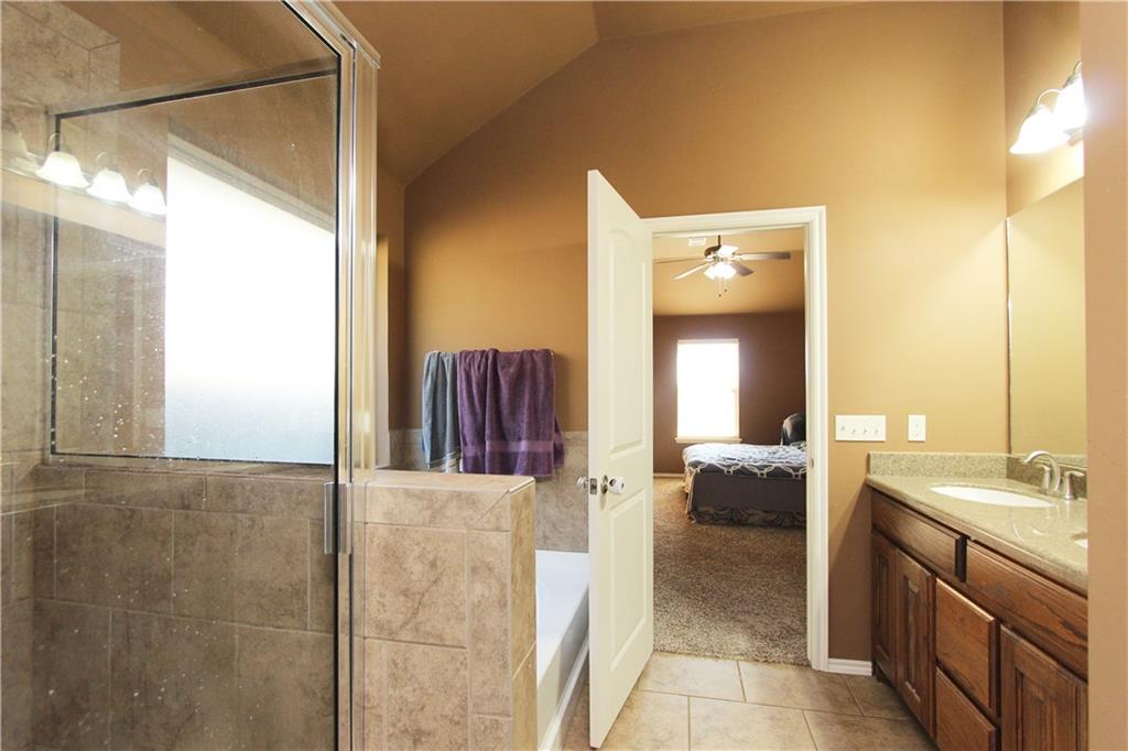 17536 Red Tailed Hawk Way, Edmond, OK 73012 photo 14