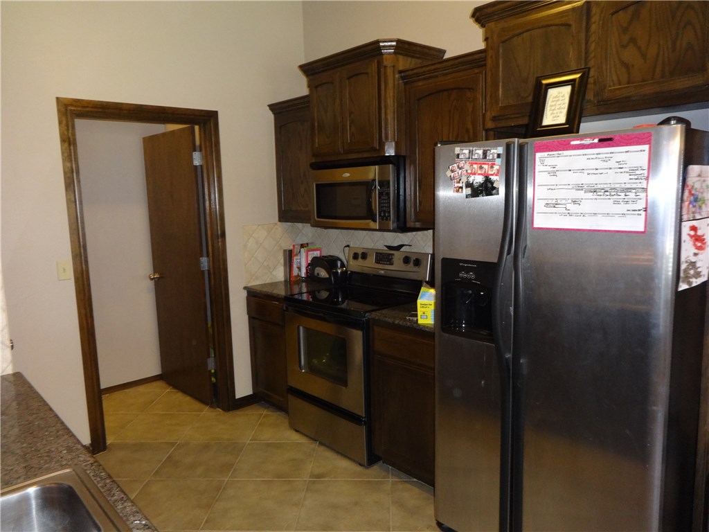 3908 Normandy Rd, Edmond, OK 73013 photo 6