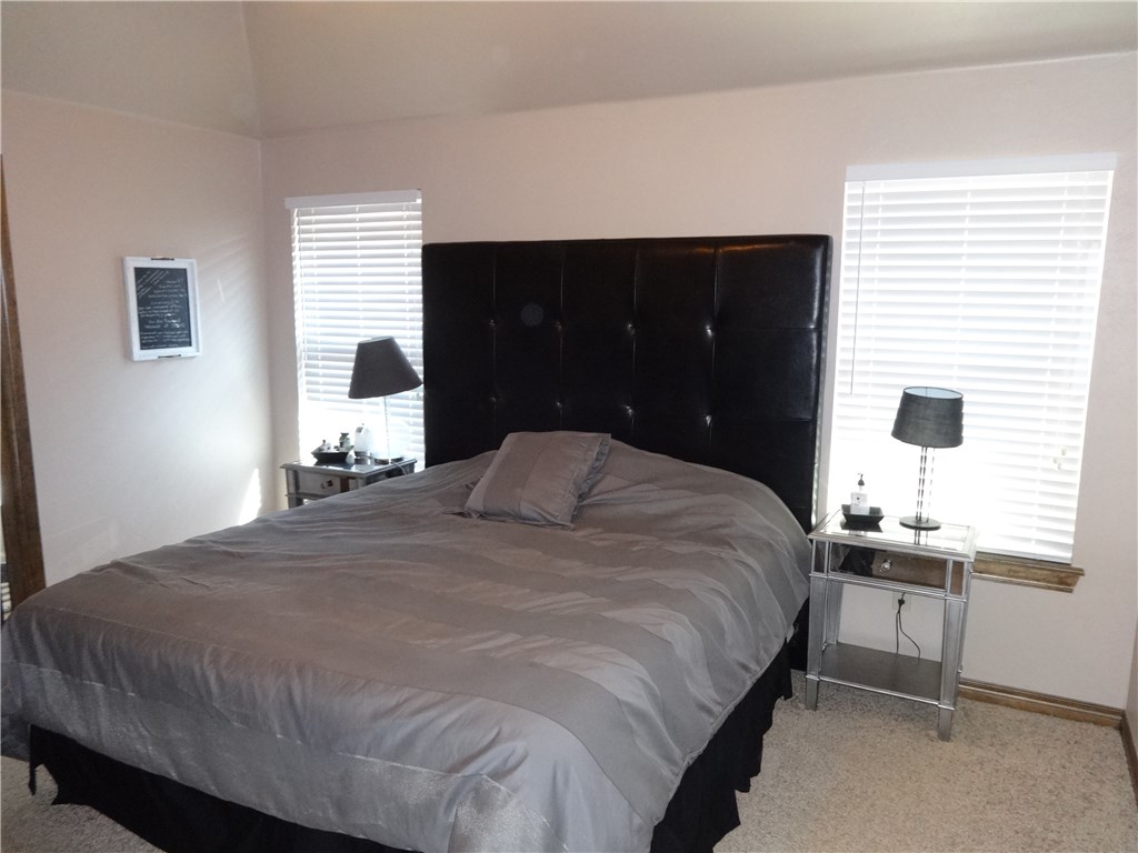 3908 Normandy Rd, Edmond, OK 73013 photo 8