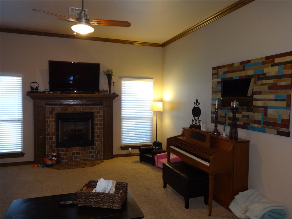 3908 Normandy Rd, Edmond, OK 73013 photo 3