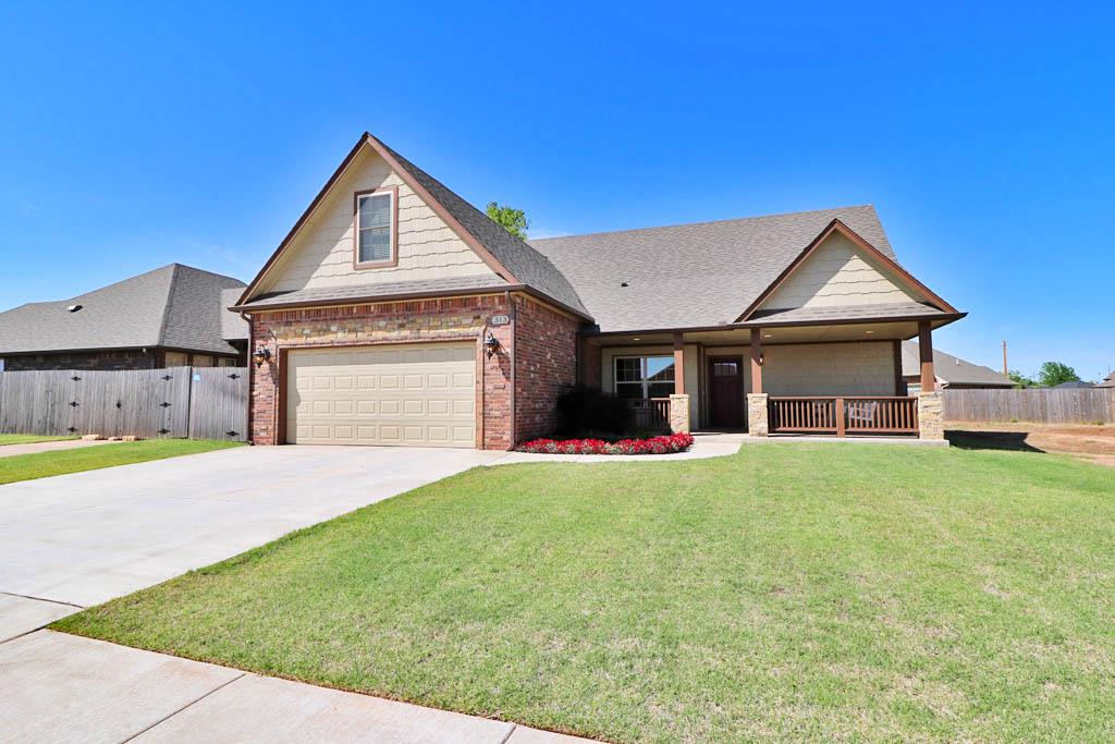 313 Stoneridge, Moore, OK 73160 photo 1