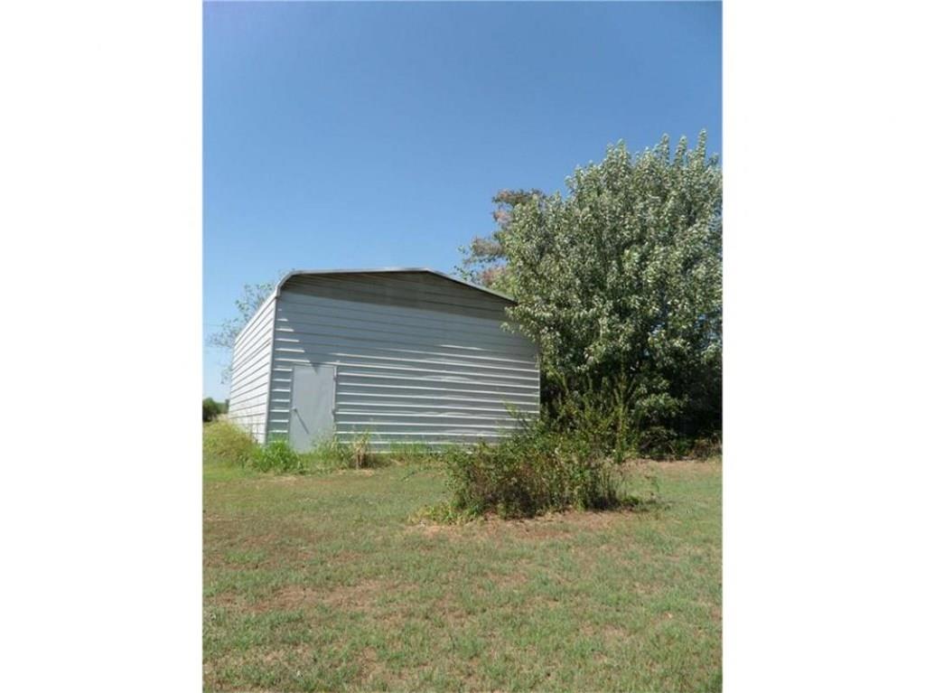 801 S Fishmarket, Mcloud, OK 74851 photo 10