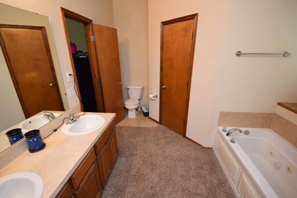 4012 Notting Hill Dr, Moore, OK 73160 photo 24