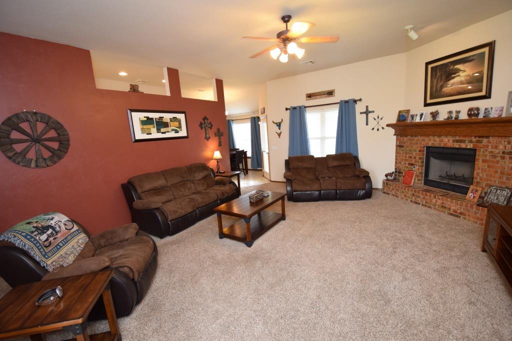 4012 Notting Hill Dr, Moore, OK 73160 photo 6
