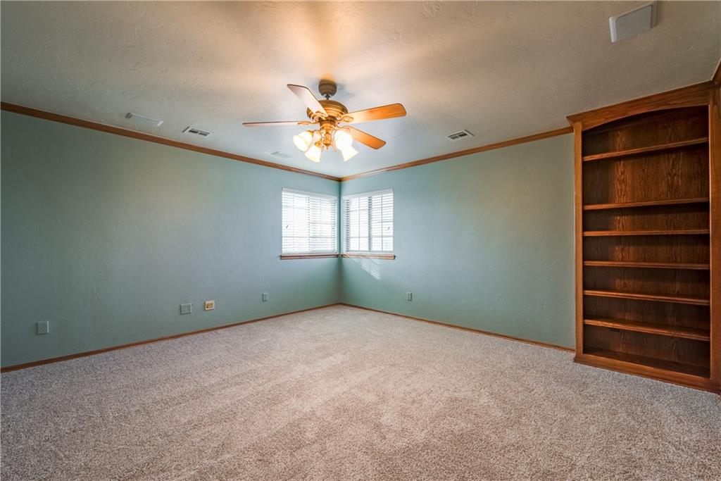 201 Alyssa Ln, Moore, OK 73160 photo 28