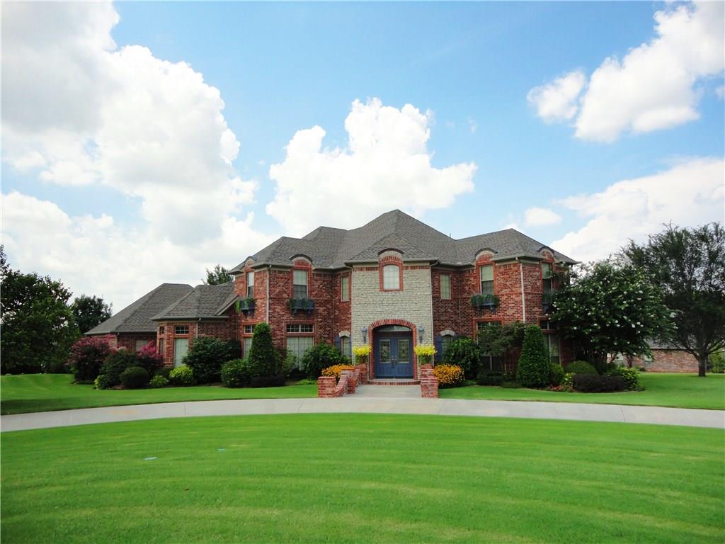 201 Alyssa Ln, Moore, OK 73160 photo 3