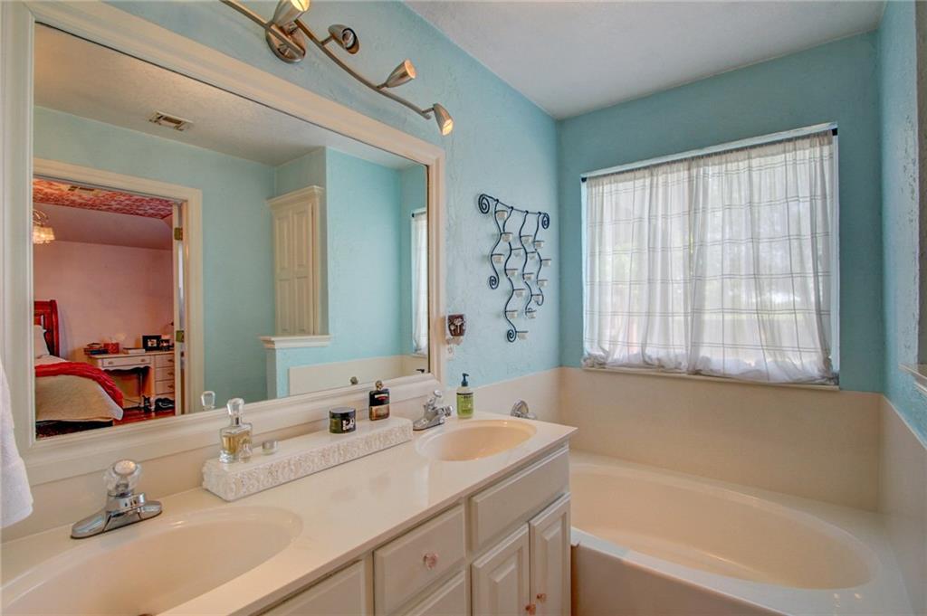 4012 Night Hawk Dr, Norman, OK 73072 photo 17