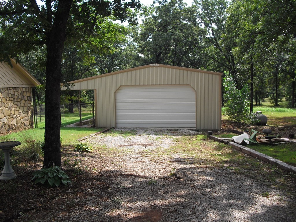 250 Oakridge, Tecumseh, OK 74873 photo 3