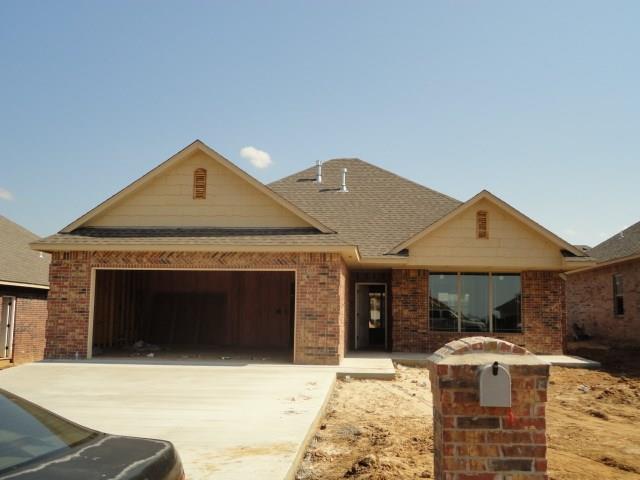20566 Frontier Ave, Harrah, OK 73045 photo 1