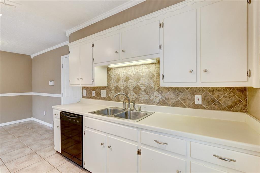 7729 NW 29, Bethany, OK 73008 photo 14