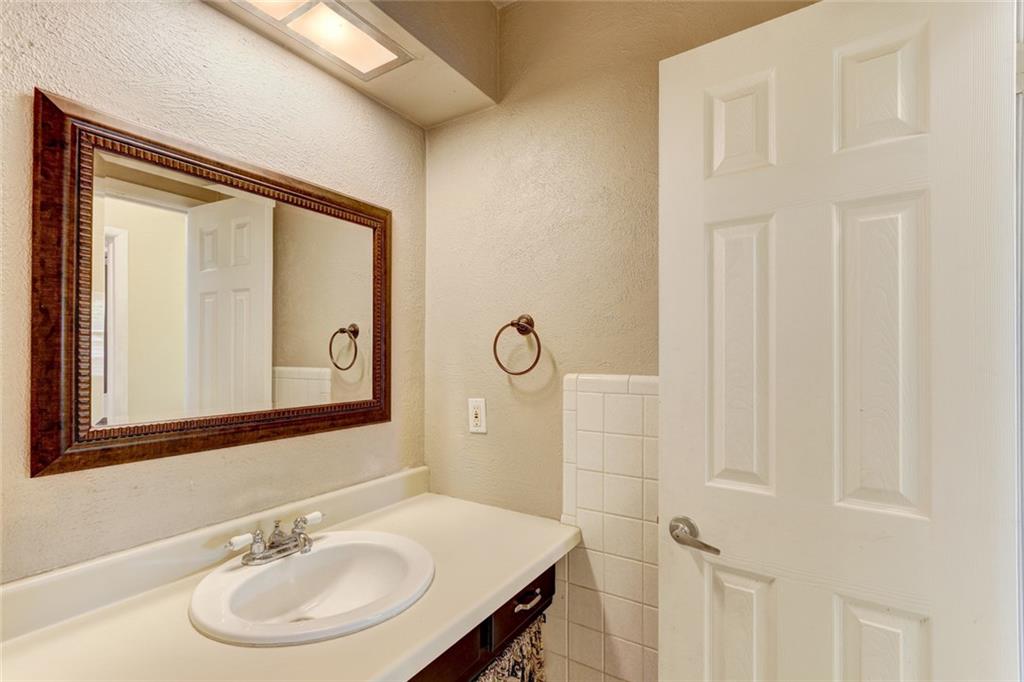 7729 NW 29, Bethany, OK 73008 photo 26