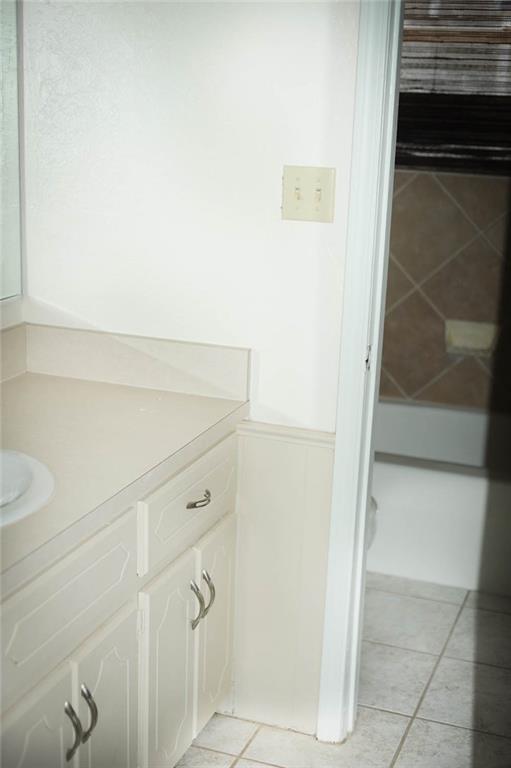 Undisclosed, Norman, OK 73071 photo 13