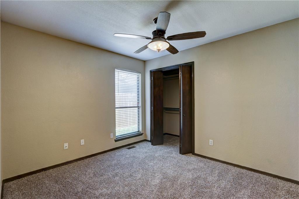405 Rhoades Ct, Norman, OK 73072 photo 29